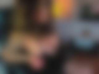 Lara's Live Sex Cam Show
