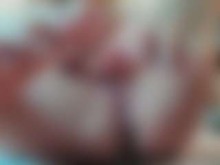 Lara's Live Sex Cam Show