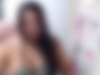 aliceluna's Live Sex Cam Show