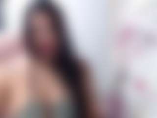 aliceluna's Live Sex Cam Show