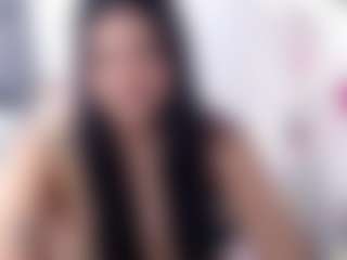 Live cam show with aliceluna - Solo on Camsoda
