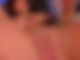 Live cam show with giannawatson - Tittyfuck on Cam Slut