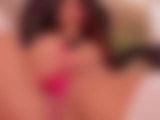 Live cam show with giannawatson - Tittyfuck on Camsoda