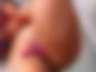 karoldiazz's Live Sex Cam Show