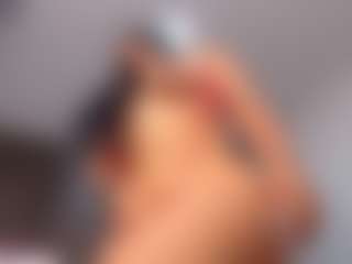 karoldiazz's Live Sex Cam Show