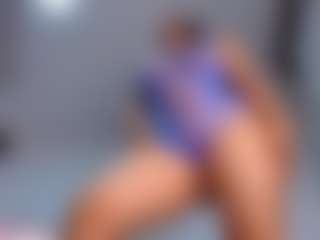 karoldiazz's Live Sex Cam Show