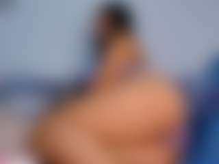 karoldiazz's Live Sex Cam Show