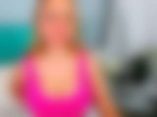 Live cam show with EliseFast - Glasses on Soda Cam