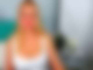 EliseFast's Live Sex Cam Show