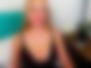 Live cam show with EliseFast - BBW on https://playwithruby.com