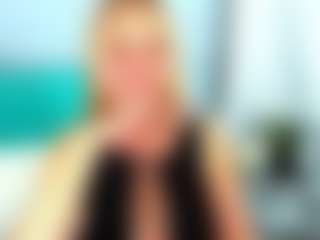 Live cam show with EliseFast - Femdom on Camsoda