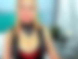 Live cam show with EliseFast - BBW on infinitiblacc.com