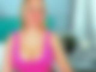 Live cam show with EliseFast - HD on Dolls Live