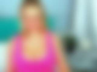 Live cam show with EliseFast - Lovense on Mixed Magazine Live