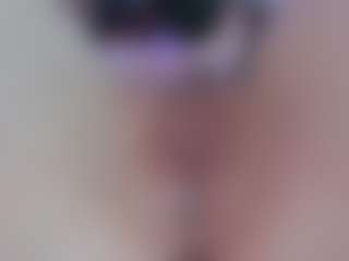 Mari The Perfect Tits's Live Sex Cam Show