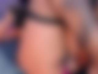 isabelredrose's Live Sex Cam Show