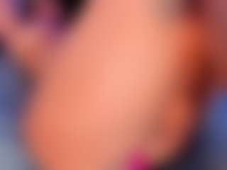 isabelredrose's Live Sex Cam Show