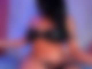 Live cam show with isabelredrose - Spank on Hubzter Live