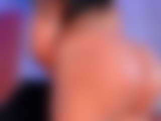 isabelredrose's Live Sex Cam Show