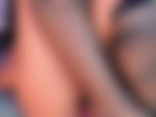 isabelredrose's Live Sex Cam Show