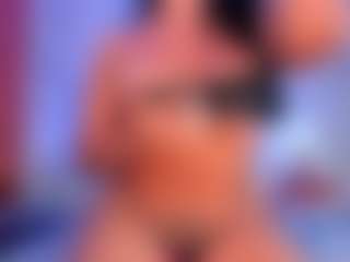 isabelredrose's Live Sex Cam Show