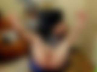 ghostly-temptation's Live Sex Cam Show