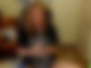 Live cam show with ghostly-temptation - Brown Hair on pussylord.com
