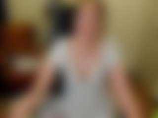 Live cam show with ghostly-temptation - Small Tits Brown Hair on dropp.cam