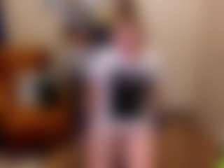 Live cam show with ghostly-temptation - Solo on Milfs Live