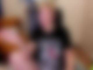 Live cam show with ghostly-temptation - Flashing on livesuperchat.net