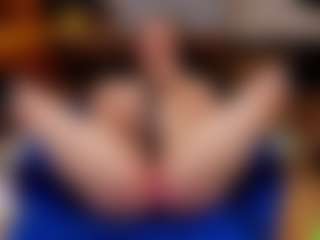 ghostly-temptation's Live Sex Cam Show