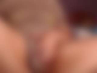 Auroraaa's Live Sex Cam Show