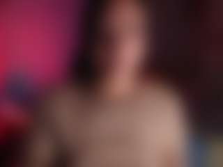 Auroraaa's Live Sex Cam Show