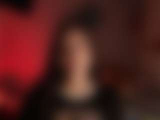 Auroraaa's Live Sex Cam Show