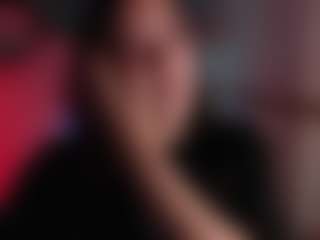 Auroraaa's Live Sex Cam Show