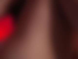 Auroraaa's Live Sex Cam Show