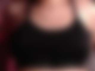Auroraaa's Live Sex Cam Show