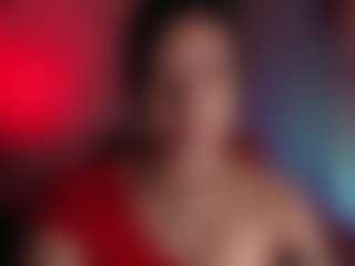 Live cam show with Auroraaa - Control on Camming Site
