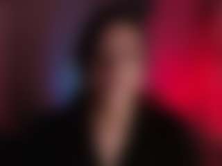 Auroraaa's Live Sex Cam Show