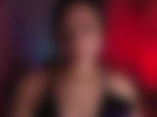 Auroraaa's Live Sex Cam Show