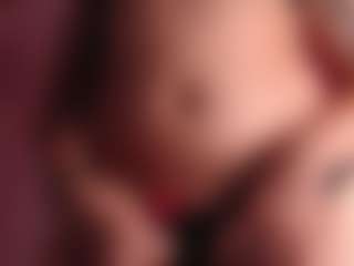Auroraaa's Live Sex Cam Show