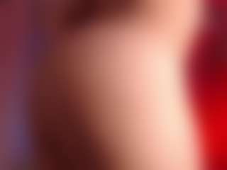Auroraaa's Live Sex Cam Show