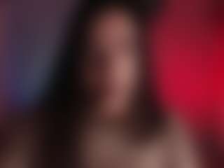 Auroraaa's Live Sex Cam Show