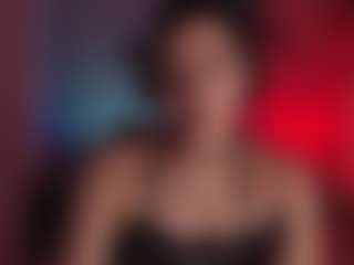 Auroraaa's Live Sex Cam Show