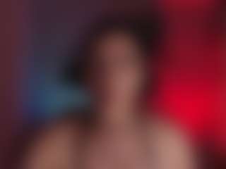 Live cam show with Auroraaa - Bedroom on xxxlivecams.org