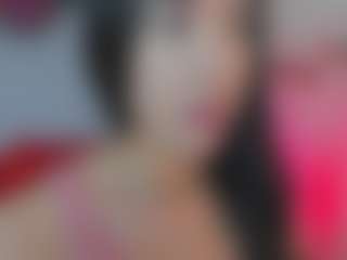 Live cam show with Auroraaa - Spank Brown Hair on Camsoda