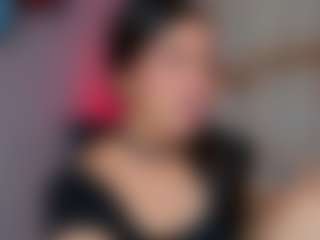 Auroraaa's Live Sex Cam Show