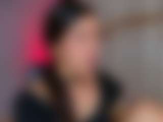 Auroraaa's Live Sex Cam Show