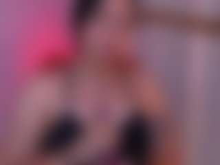 Auroraaa's Live Sex Cam Show