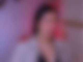 Auroraaa's Live Sex Cam Show